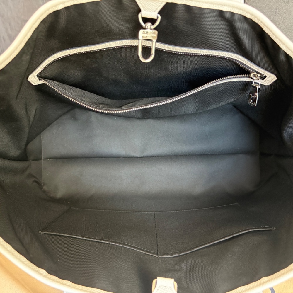 Authentic Louis Vuitton Weekend Tote - Picture 9 of 9